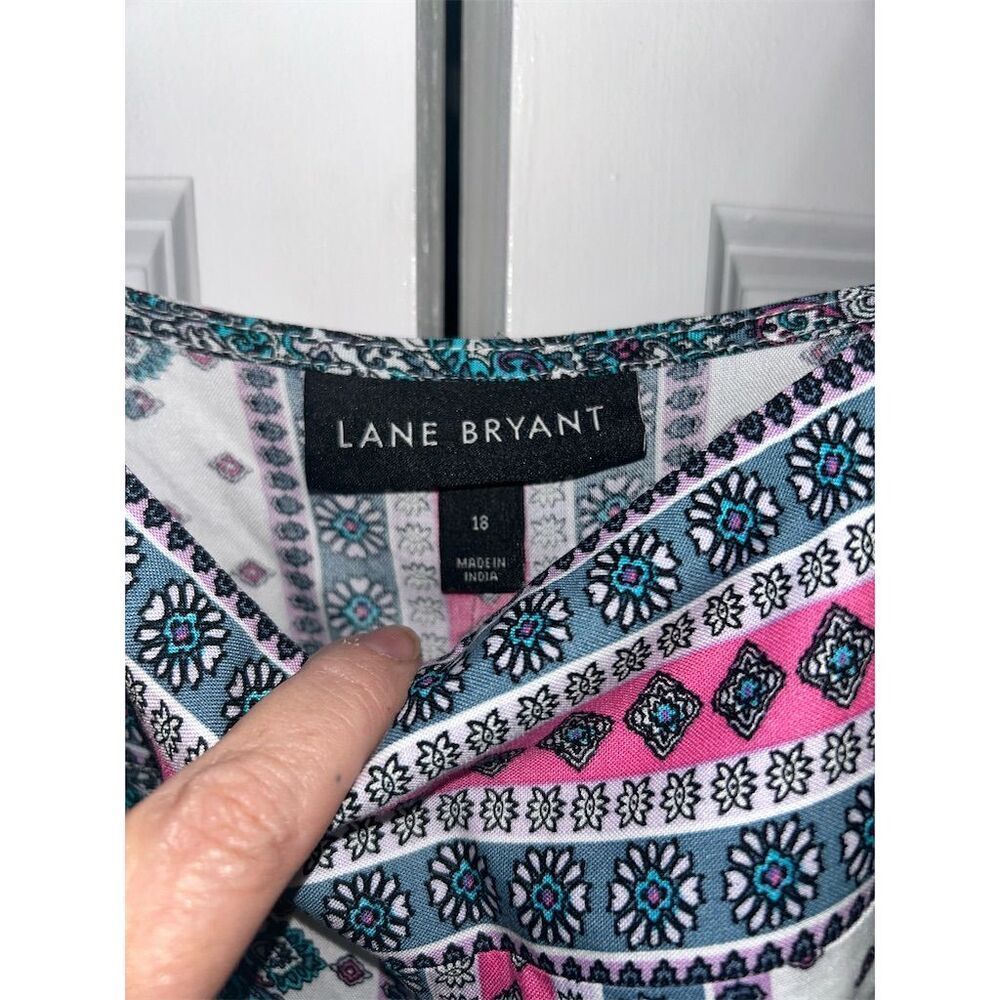 Lane Bryant Women's Size 18 Geometric Tunic Blouse Square Neck - Picture 2 of 7